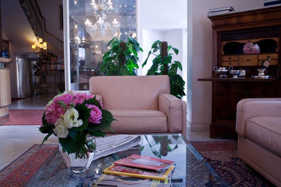 C-Hotels De Rose Palace ฟลอเรนซ์ ภายนอก รูปภาพ