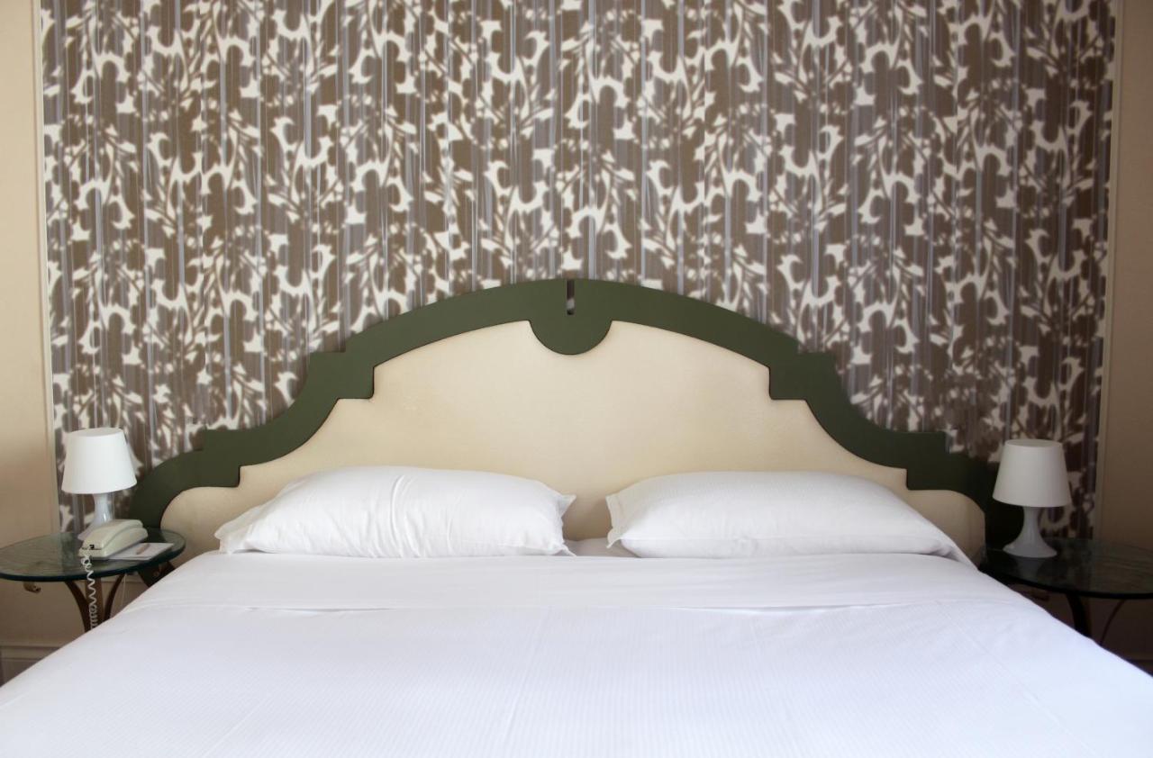 C-Hotels De Rose Palace ฟลอเรนซ์ ภายนอก รูปภาพ